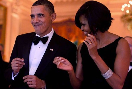 president-barack-obama-first-lady-michelle-obama-dancing