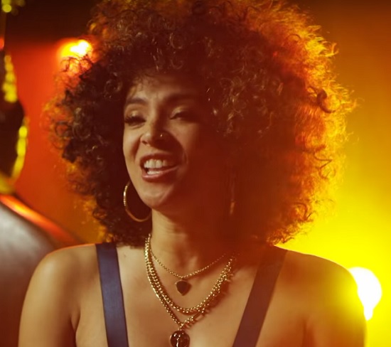 Kandace Springs' 'Black Orchid' Blooms With A Cover Of 'People Make The ...