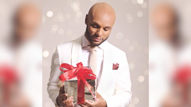 Kenny Lattimore To Spread Holiday Cheer On The ‘Christmas & Love Tour’