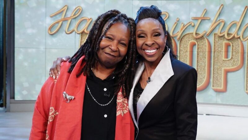 Gladys Knight Serenades Whoopi Goldberg On ‘The View’ With ‘Midnight Train To Georgia’ & ‘Best Thing That Ever Happened To Me’