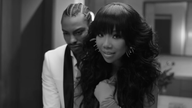 Brandy Invites Us Into Her ‘Christmas Party For Two’