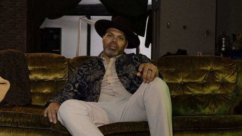 Eric Roberson Shares ‘Over You/Under You’ Before Dropping New Album ‘Beautifully All Over The Place’ & Starting The ‘Beautifully All Over The Place Tour’