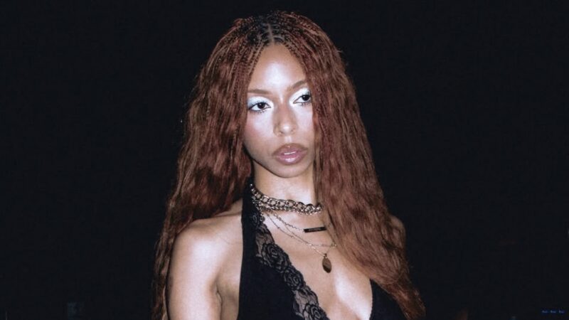 Ravyn Lenae Is Determined To End A Situationship On ‘Saturday Night’ & Announces Her ‘Blue Island Live Tour’